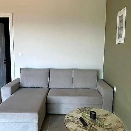 Eris - 2 Bedroom Апартаменты